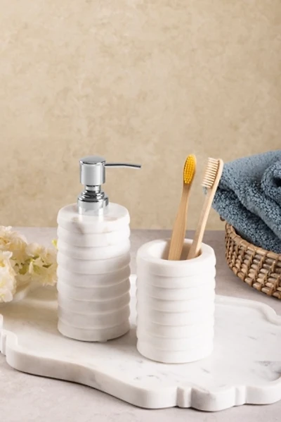 GAURI KOHLI Raavi Marble Bath Set