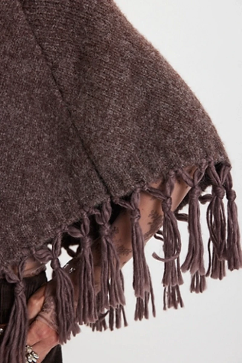 Emma Knitted Cropped Poncho