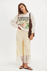 Daydreamer Local Produce Oversized Crew