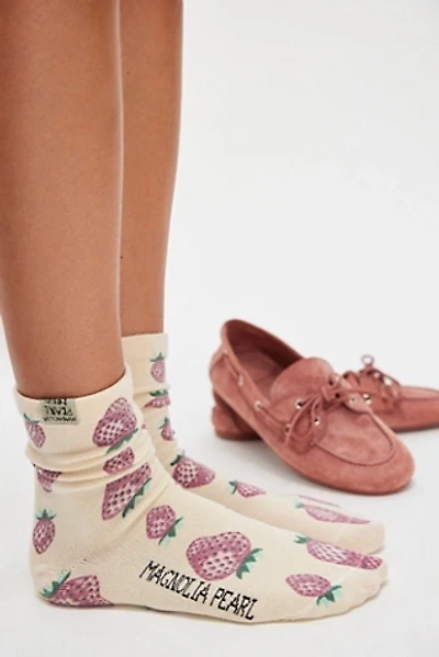 Magnolia Pearl Strawberry Socks