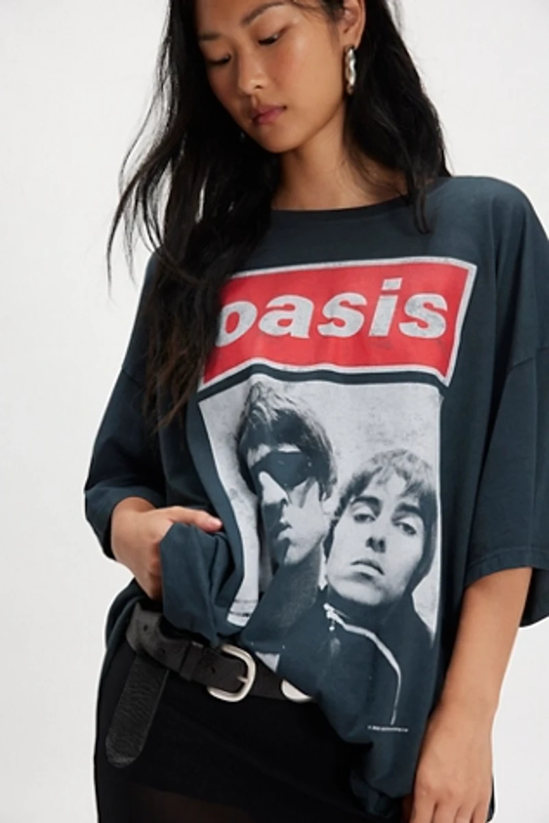 Daydreamer Oasis Oversized Tee