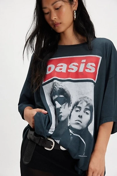 Daydreamer Oasis Oversized Tee