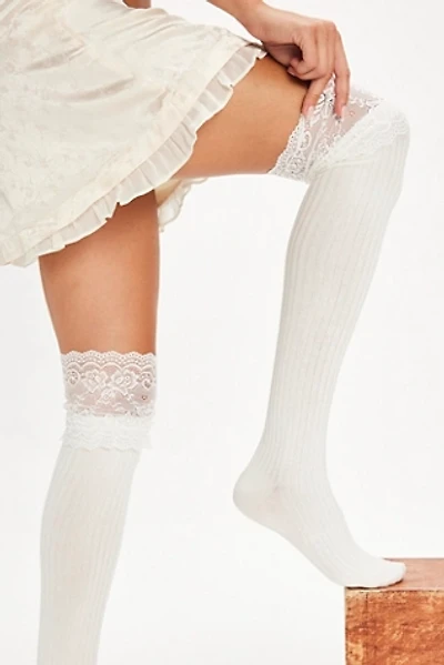 Viola Lace Over-The-Knee Socks