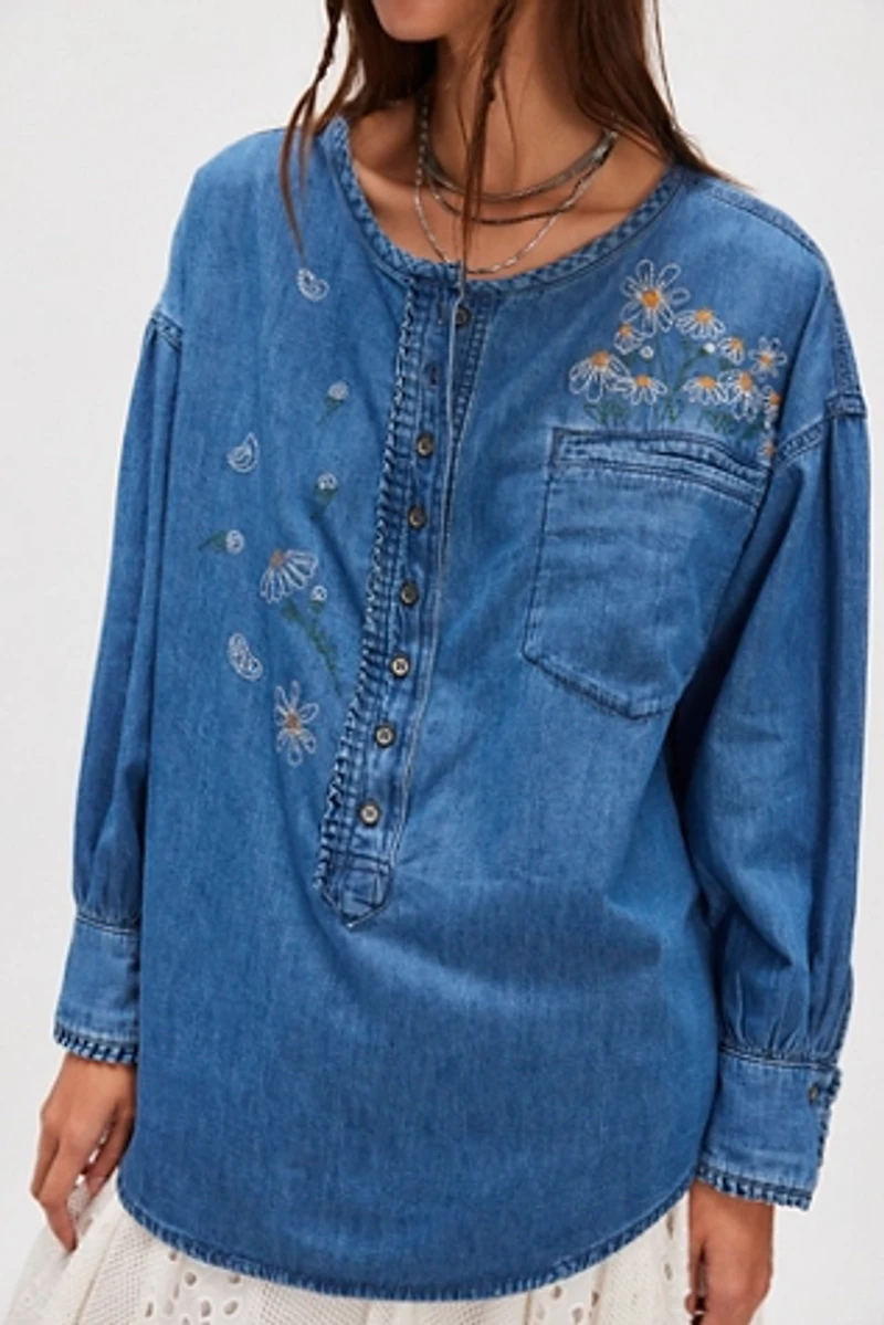 Tricia Fix Daisy Denim Dreaming Top