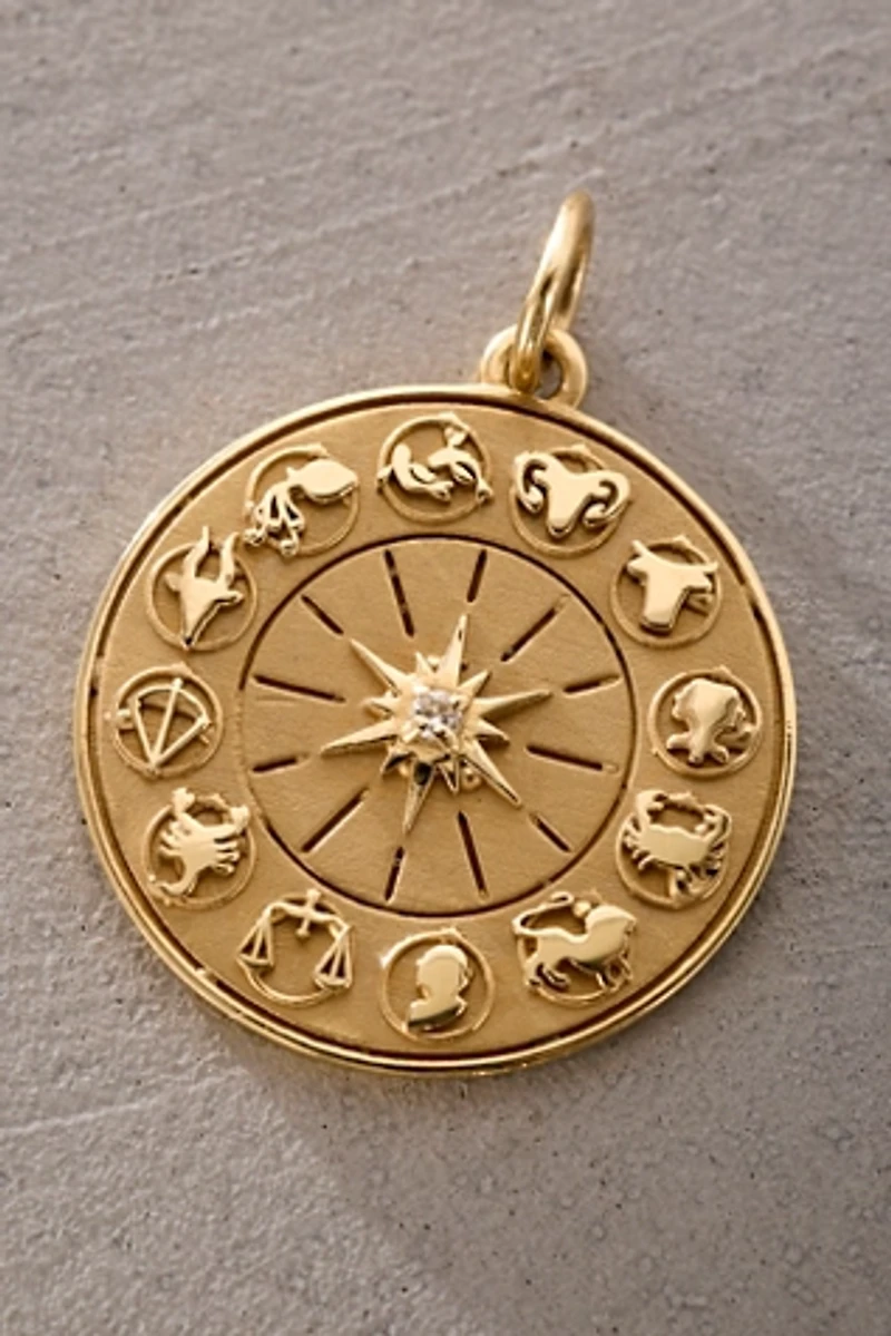 Maura Green Zodiac Wheel In Gold Charm