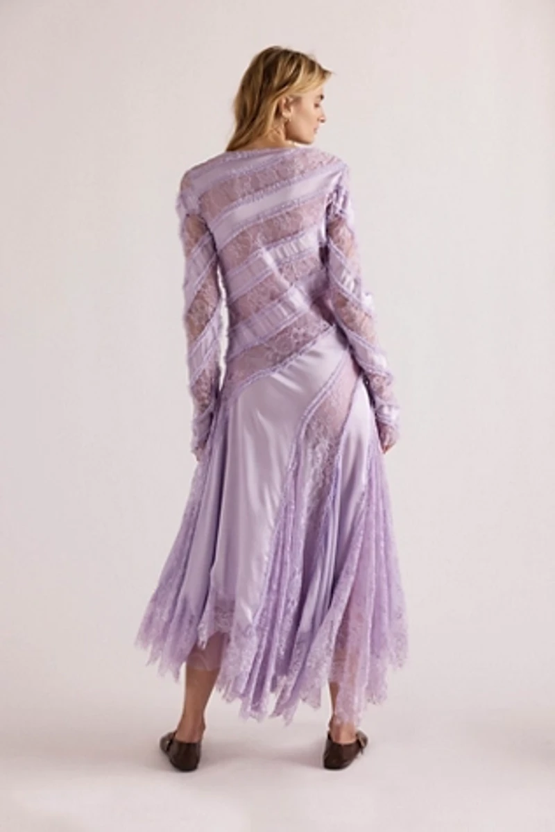 Talia Lace Maxi Dress