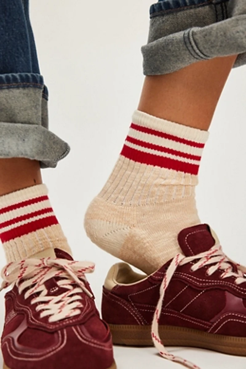 Ivy Ellis The Torrisdale Socks