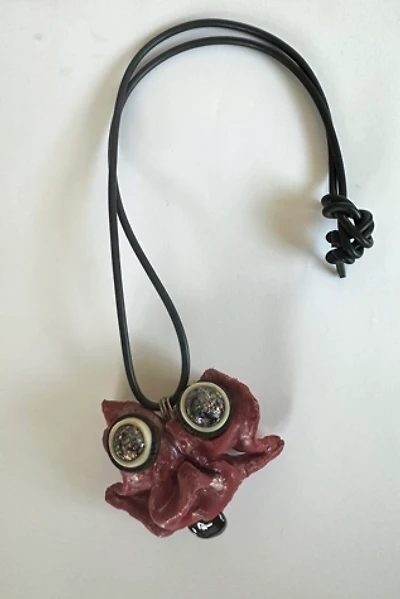 Vintage 1980s Artisan Resin Creature Necklace Selected by Cherry
