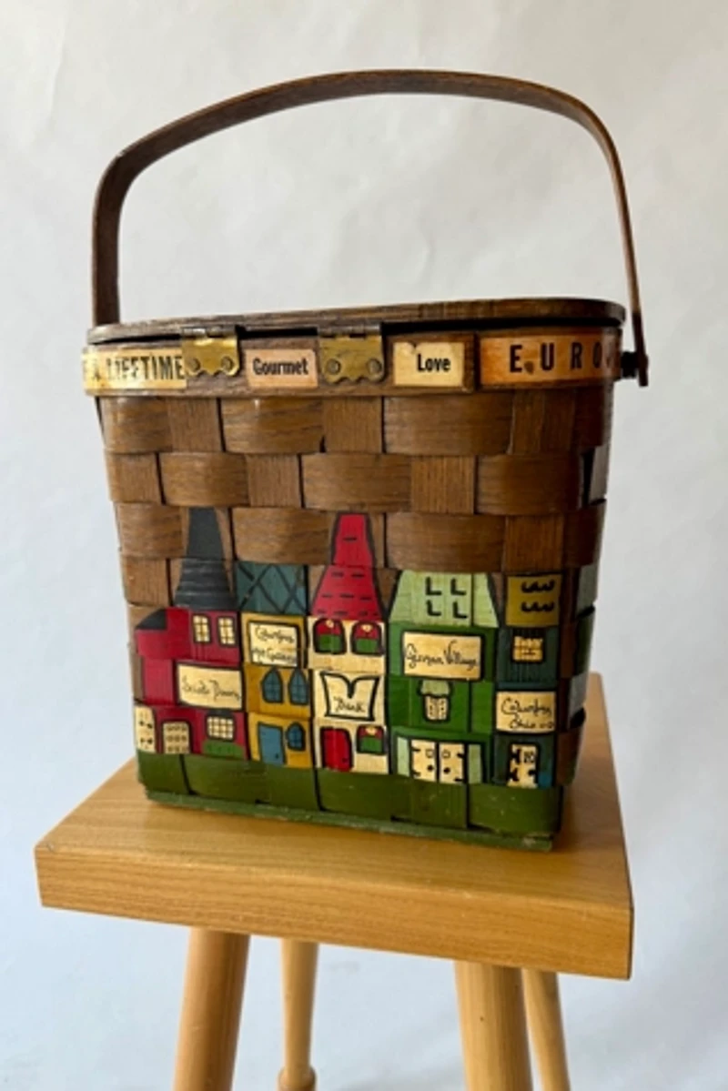 60's Painted Basket Purse Selected by Wax Plant
