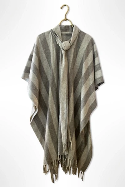 1980s Wool Blanket Fringe Poncho Selected By Ritual Vintage