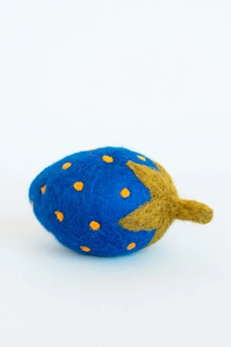 MODERNBEAST Doggy Strawberry