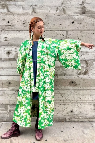 Vintage Silk Green Floral Kimono Selected by Nomad Vintage