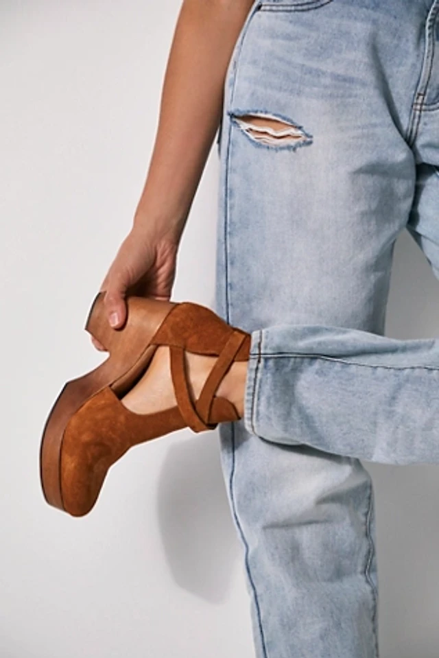 FP Collection Cedar Clog Pacific City