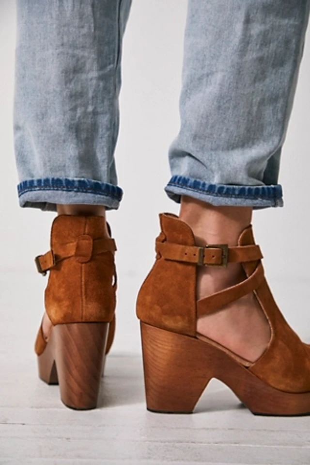 FP Collection Cedar Clog Pacific City