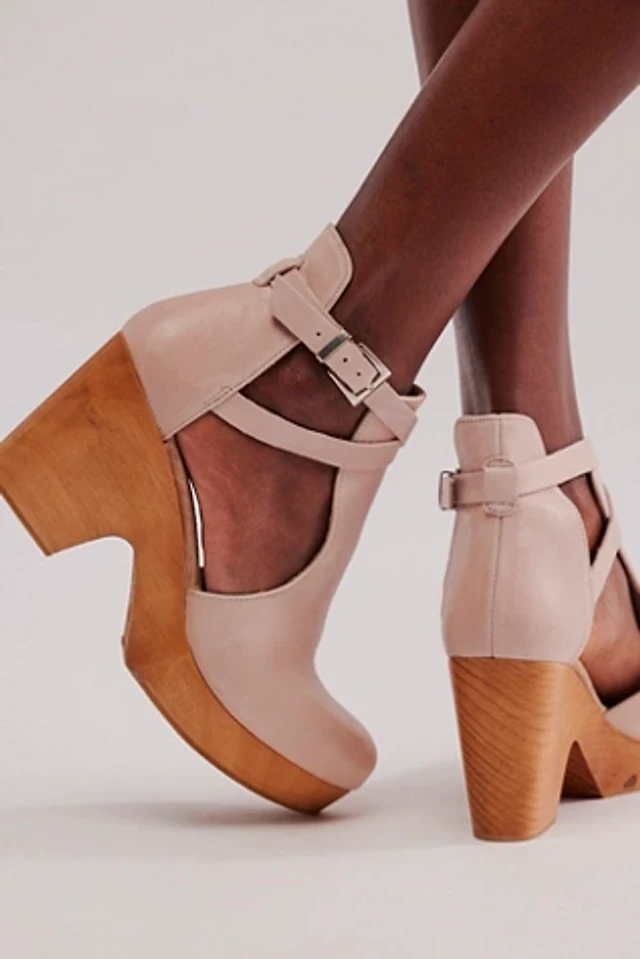 FP Collection Cedar Clog Pacific City