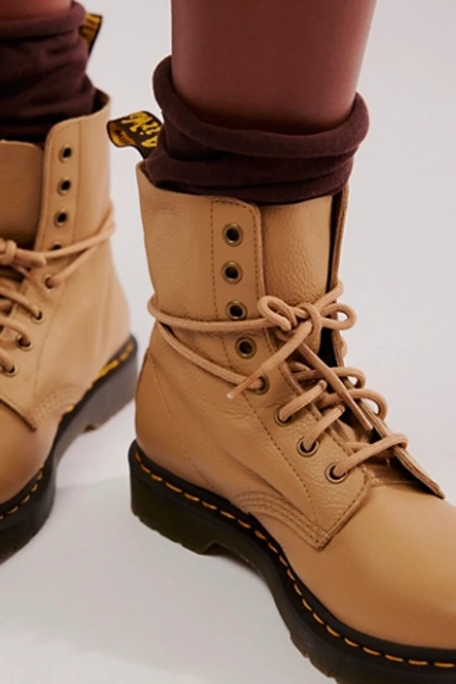 Martens 1460 Pascal Virginia Lace-Up Boots Pacific City