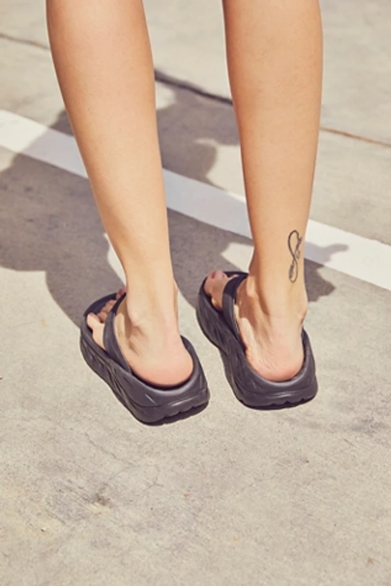 HOKA® Ora Recovery Flip Flops