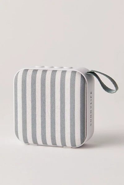 Travel Speaker