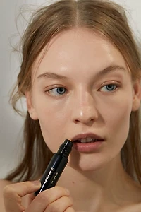 Henné Organics Luxury Lip Serum