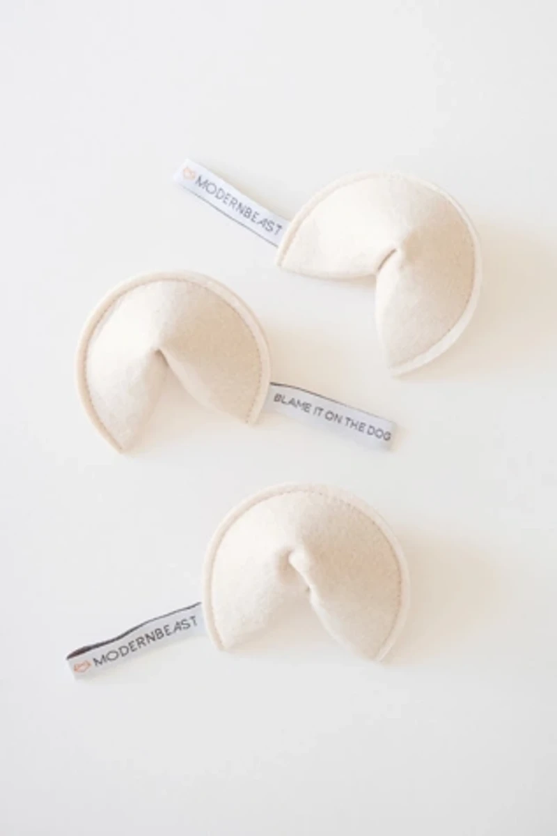 MODERNBEAST Kitty Fortune Cookie