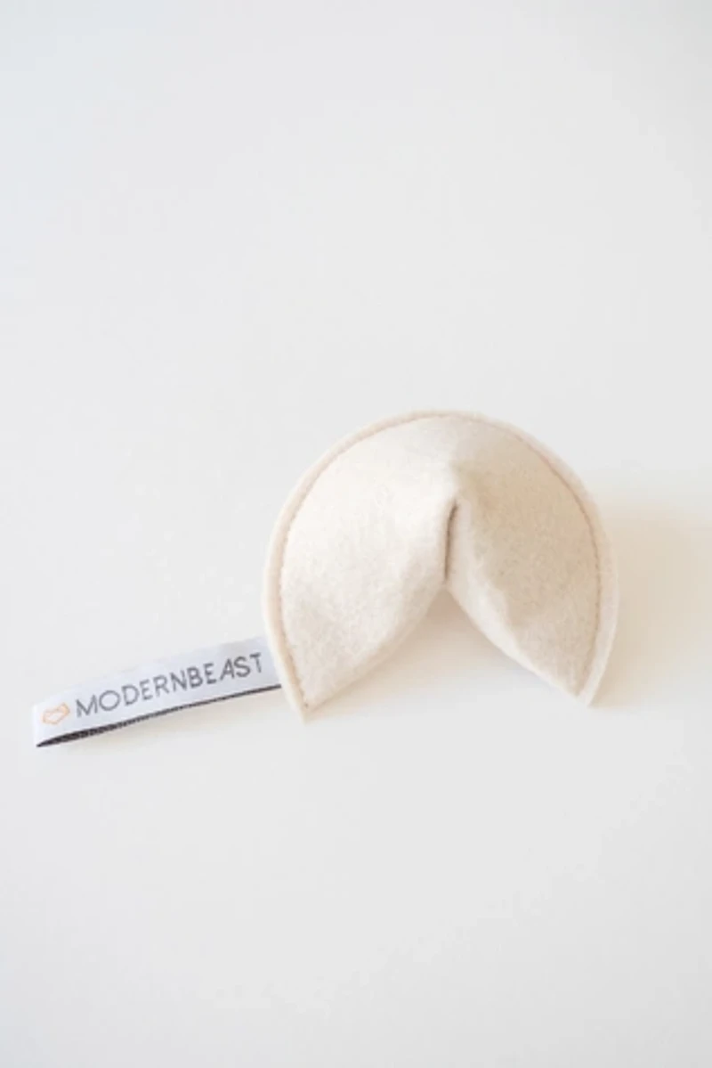 MODERNBEAST Kitty Fortune Cookie
