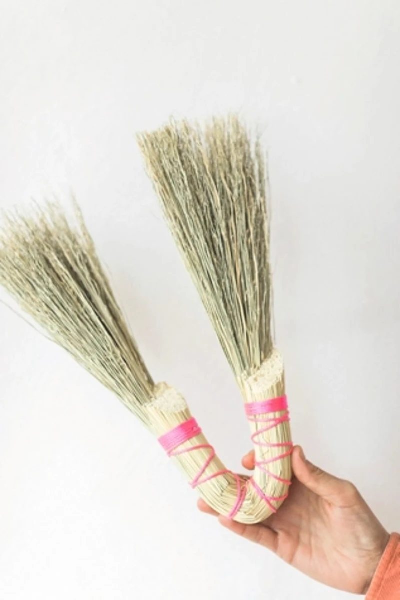 Sunhouse Craft Bent Broom