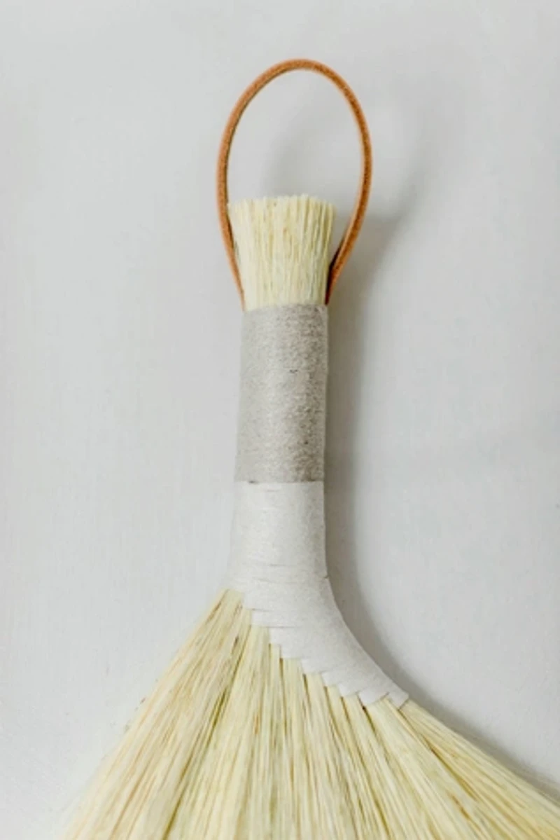 Sunhouse Craft Small Hand Broom