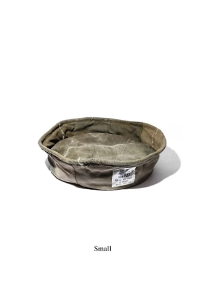 PUEBCO Vintage Tent Fabric Pet Bed