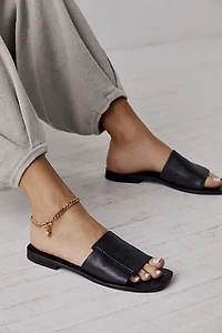 Verona Slide Sandals