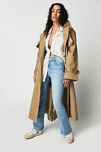 MOTHER The Weekender Frayed Flare Jeans