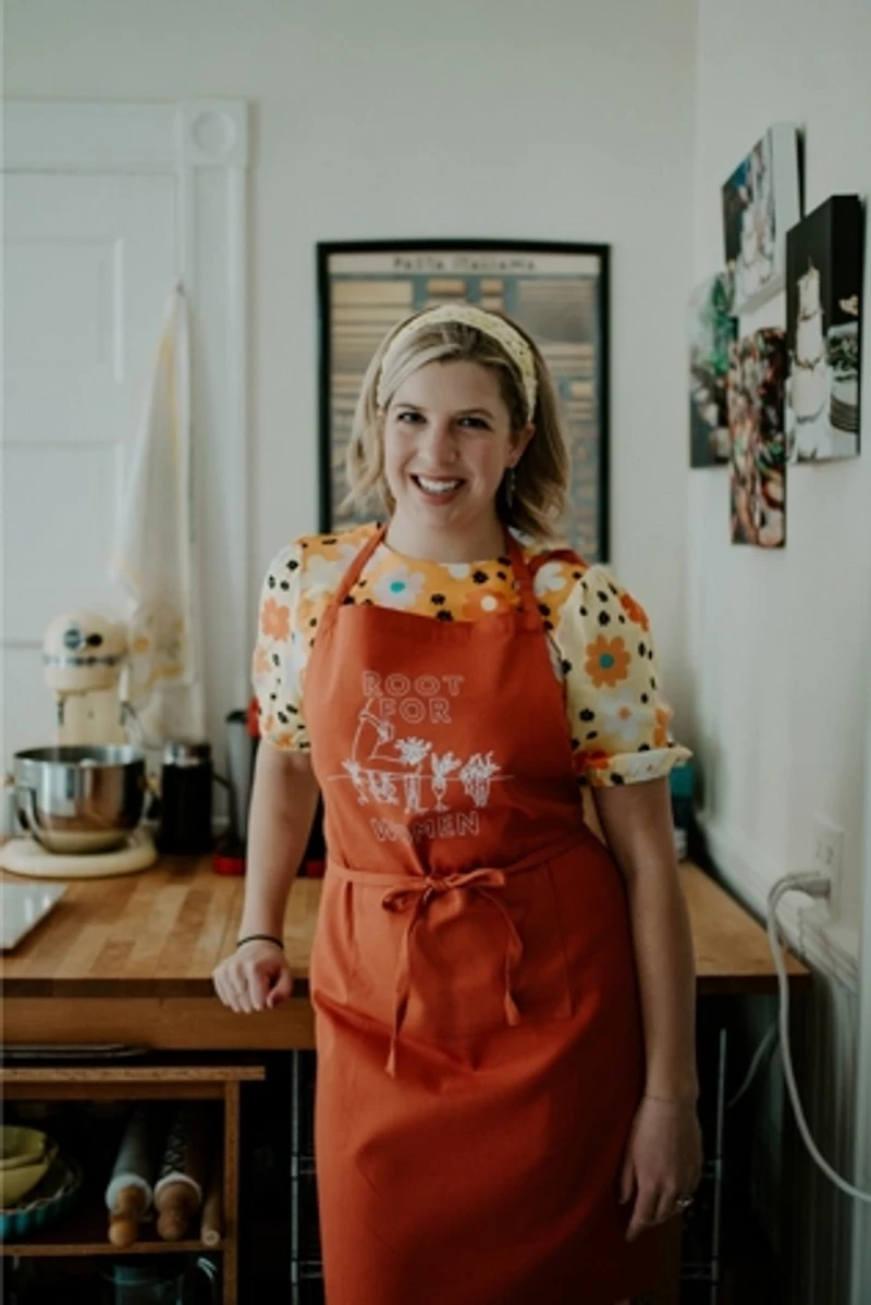 Overseasoned Root for Women Apron