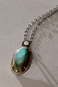 Robindira Unsworth Pendant Necklace