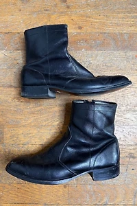1960s Black Leather Chelsea Boots Selected by Cherry