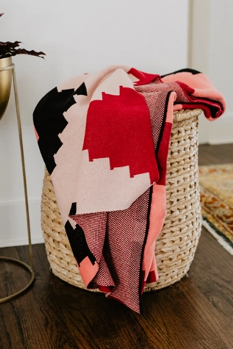 Seek & Swoon Huys Throw Blanket