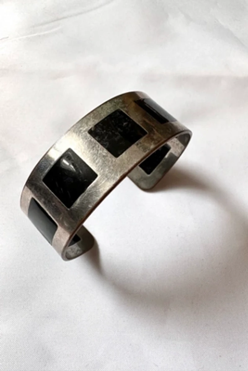 1970s Modernist Checkered Cuff Selected by Cherry