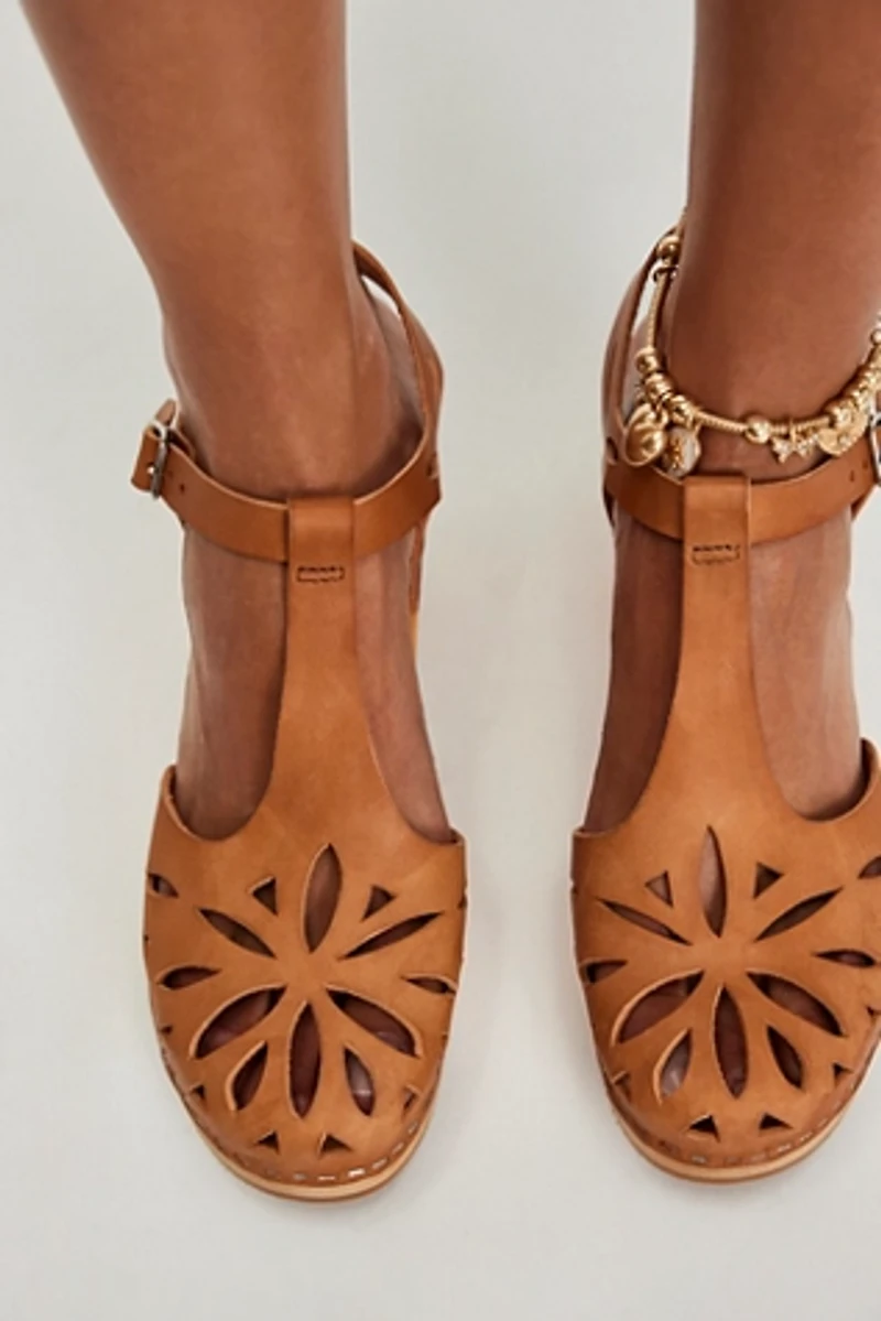 Swedish Hasbeens Lacy Clogs