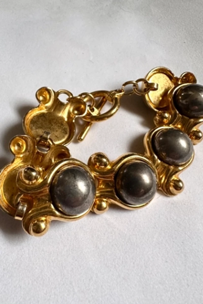 1960s Gold Tone Metal Ball Link Bracelet Selected by Cherry