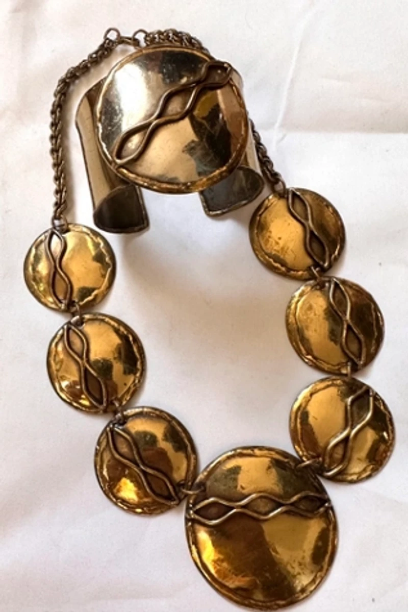 1970s Brutalist Brass Necklace and Cuff Set Selected by Cherry