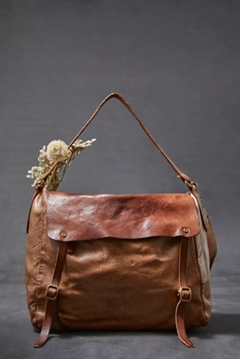 We The Free Benton Messenger Bag | The Summit display picture 1