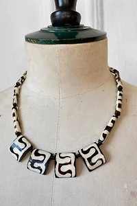 Graphic 80s Bib Necklace Selected by MARMALADE