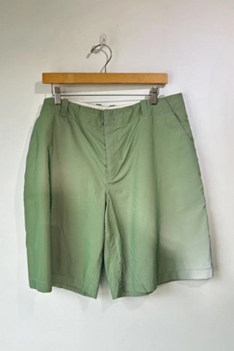 Seis Marjan Reflective Green Set Selected by The Curatorial Dept.
