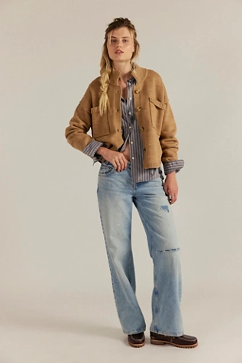 We The Free On Isle Cardi