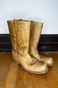 1970s Square Toe Western Boots Selected by Cherry