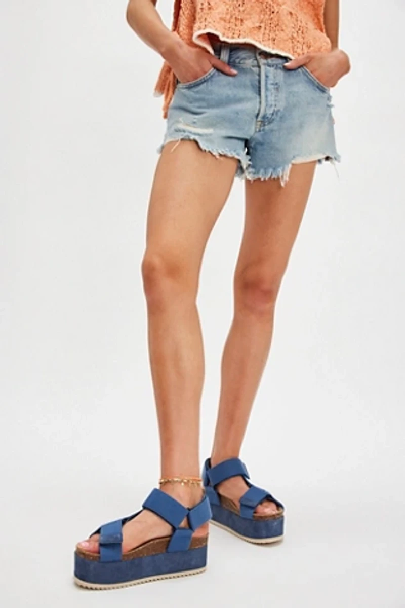 Rule Breaker Remix Flatforms Sandals