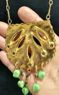 1970's Modernist Leaf Necklace Selected by Garbage Soup