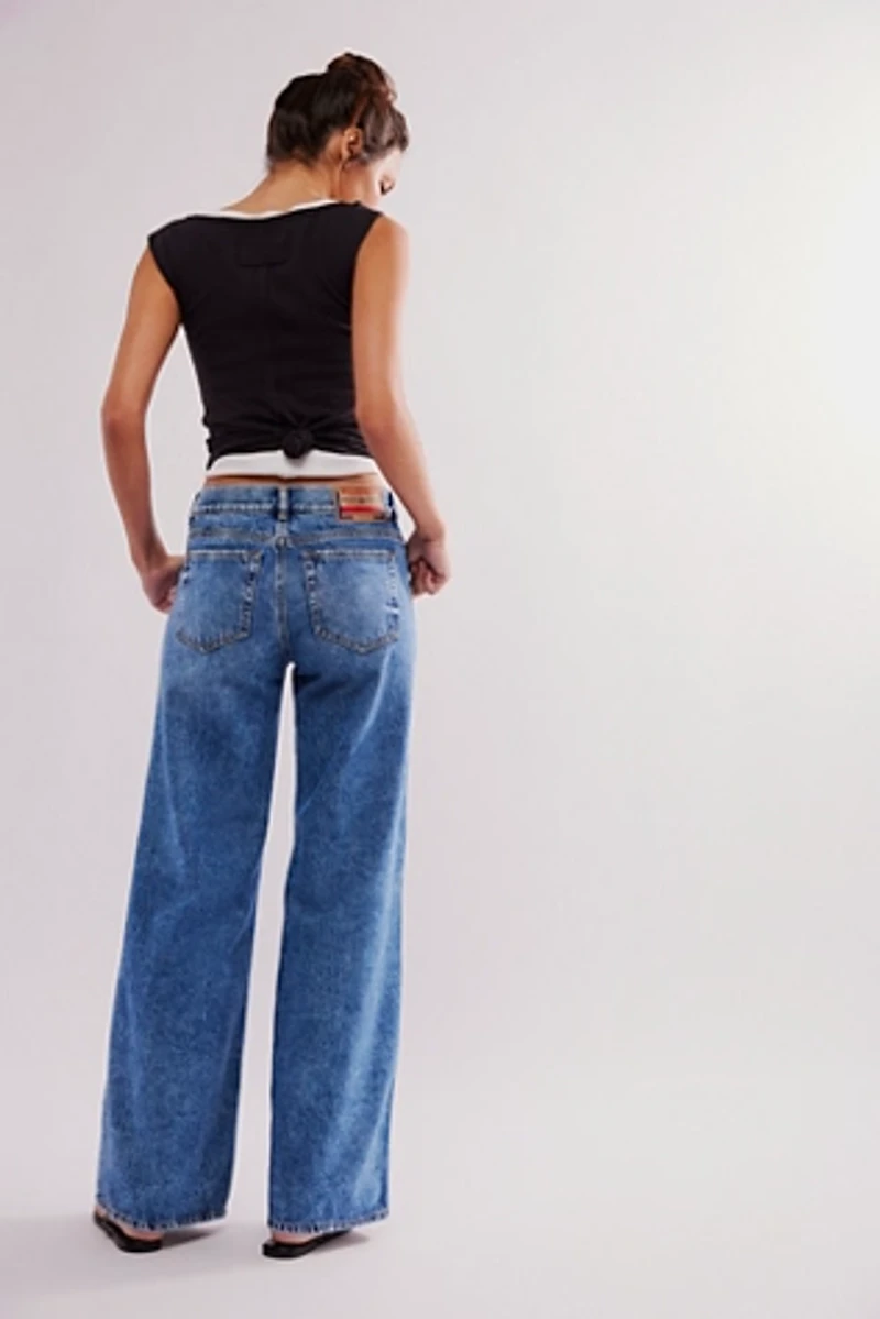 Diesel 1978 D-Akemi Jeans
