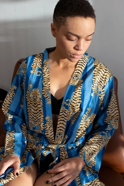Be Deva Goita Bathrobe