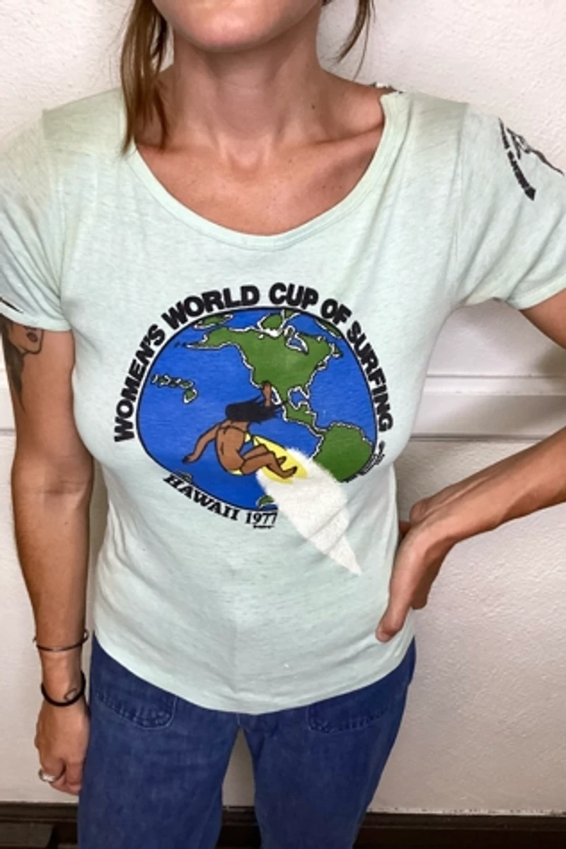 Thrashed 1977 Women's World Cup of Surfing Tee Selected by Cherry