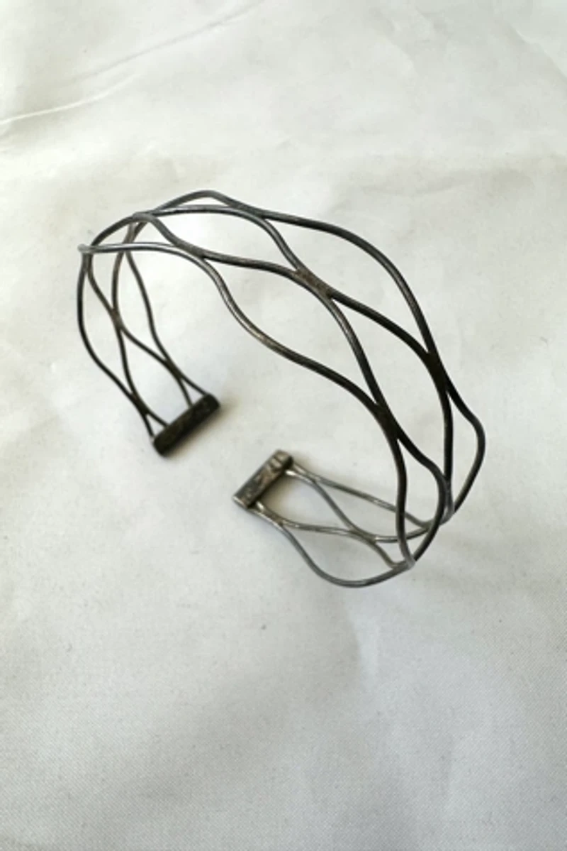 1970s Silver Wave Cuff Selected by Cherry