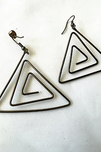 1970s Spiraled Triangle Earrings Selected by Cherry